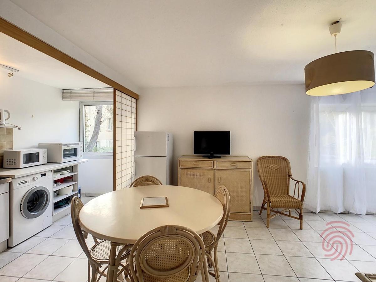 Appart F2 A Lamalou, Terrasse, Wifi, Animaux Acceptes, Proche Centre & Thermes - Fr-1-451-24 Kültér fotó
